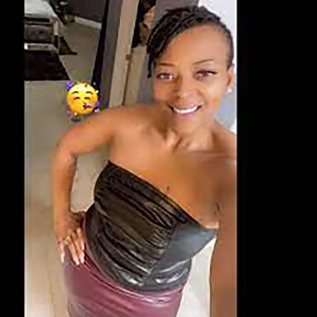 Lisa Colston Net Worth